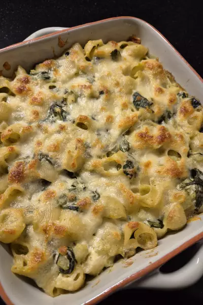 Romige pasta pesto ovenschotel